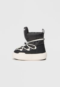 Επιλέχθηκε, black