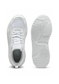 Puma SNEAKERS - Matalavartiset tennarit - white feather gray
