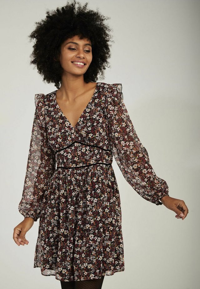 Robe d'été - multicouleurs