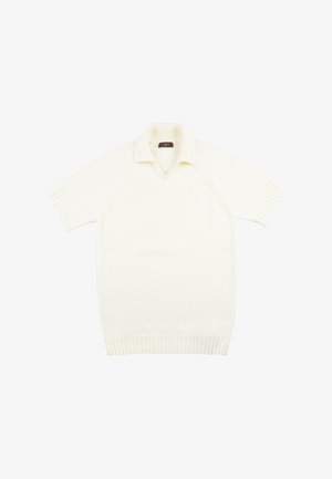 Krótki sweter z krótkim rękawem w kolorze kremowym, wykonany na szydełku, z kołnierzykiem oraz ściągaczami przy rękawach i u dołu, leżący płasko na białym tle.