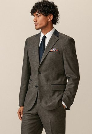 TAILORED FIT TRIMMED TEXTURED - Colbert - brown