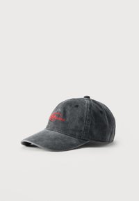 Неизбран, black/red