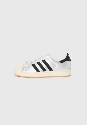SUPERSTAR II  - Sportbačiai - silver-coloured/off white/gum
