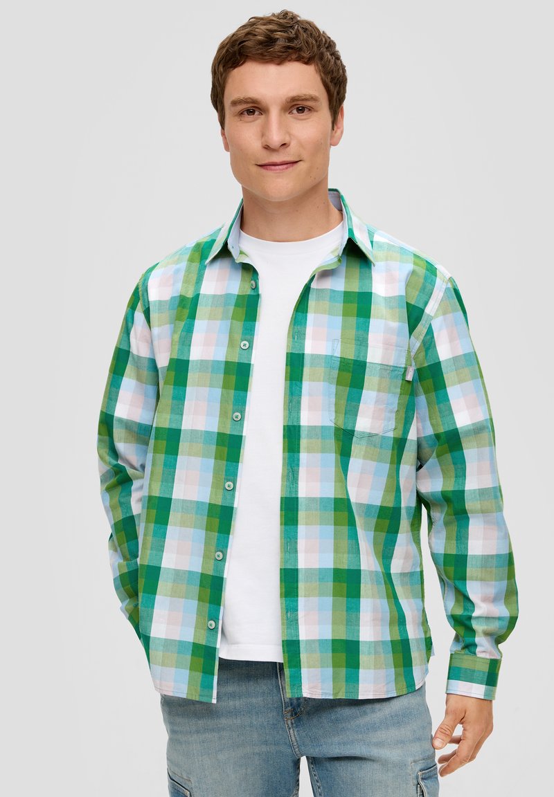 Groen en blauw geruite button-up shirt met lange mouwen, voorzien van een borstzak en een ontspannen pasvorm, gemaakt van katoen.
