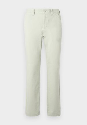 Tommy Jeans AUSTIN - Nohavice chinos - misty sage