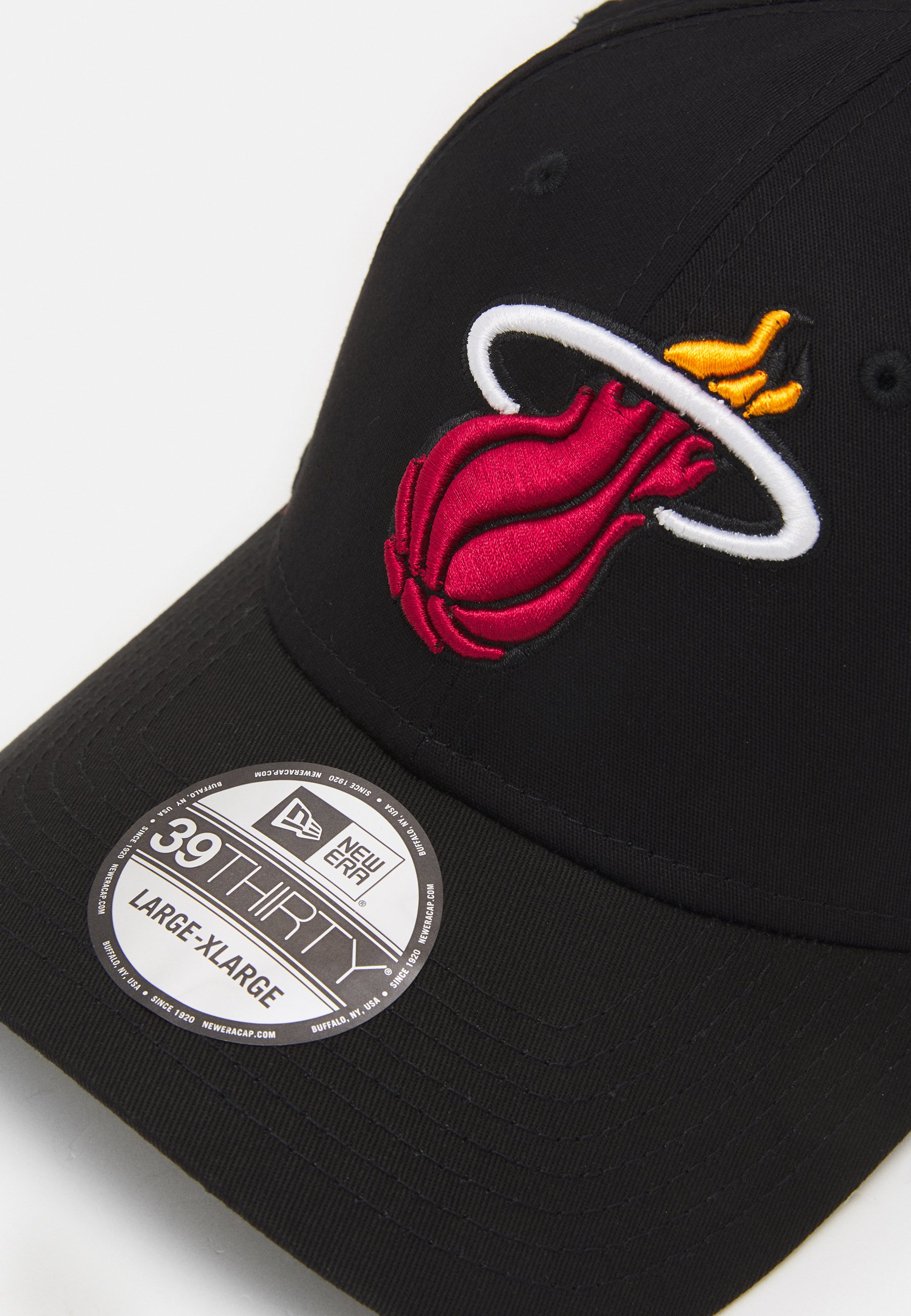 New Era CORE NBA 39THIRTY UNISEX - Kepuraitė - miami heat black/juoda -  Zalando.lt