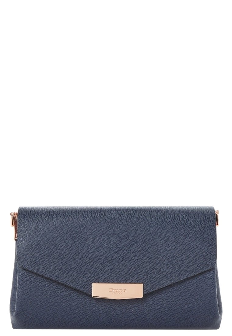 Granatowa, teksturowana torebka kopertówka ze sztucznego materiału z klapką, zdobiona złotą okuciami z przodu. Elegancka i kompaktowa.