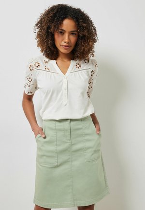 A-line skirt - light green