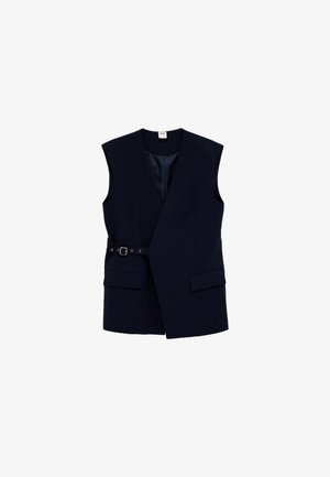 Mouwloze zwarte blazer-vest met een overslag voorzijde, twee klepzakken en een verstelbare zijriem met een zilveren gesp.