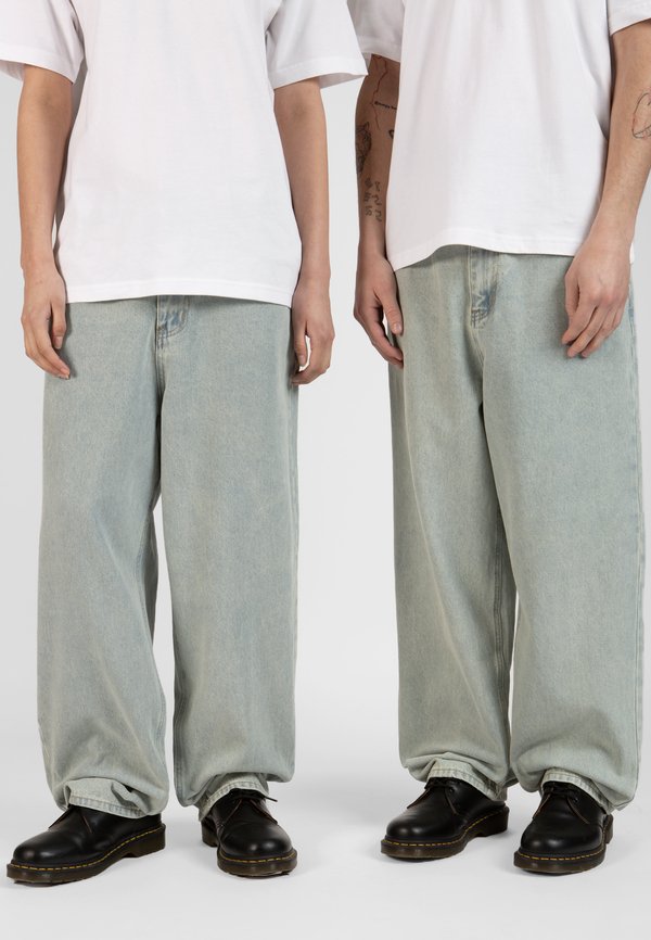 SIGNATURE CASPER PANT UNISEX - Relaxed fit jeans