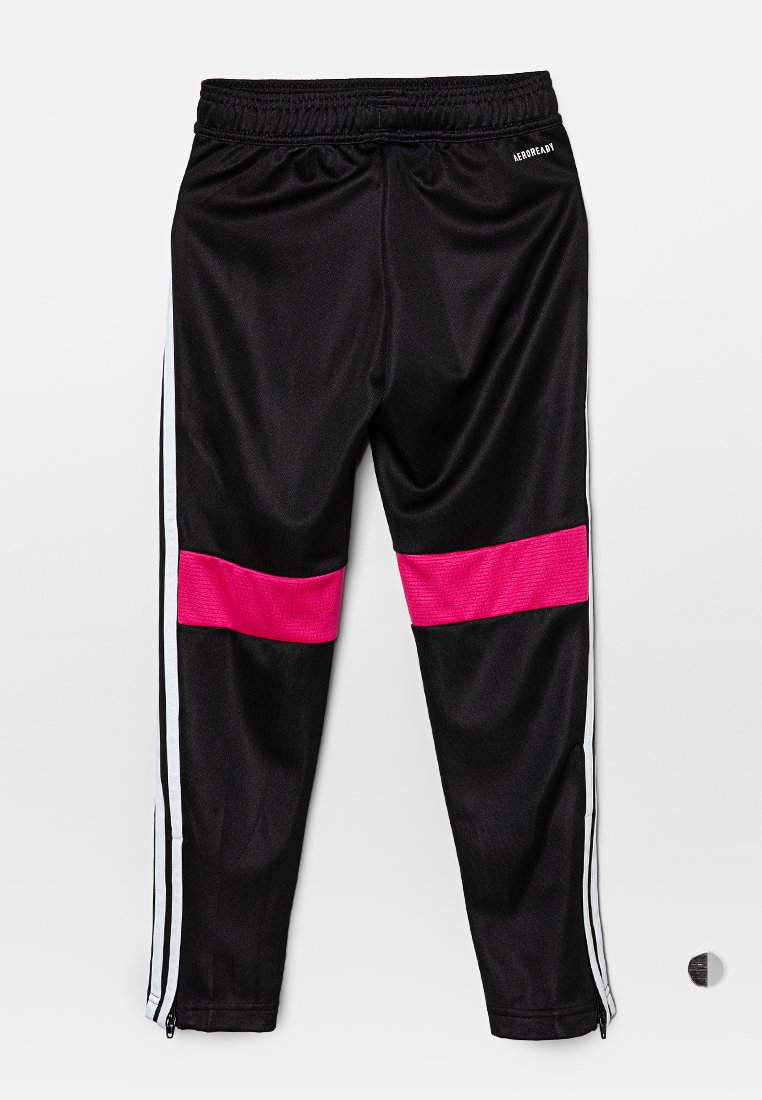 Pantaloni sportivi neri realizzati in tessuto morbido, con una larga striscia rosa e accenti bianchi sui lati. Vita elasticizzata per il comfort.