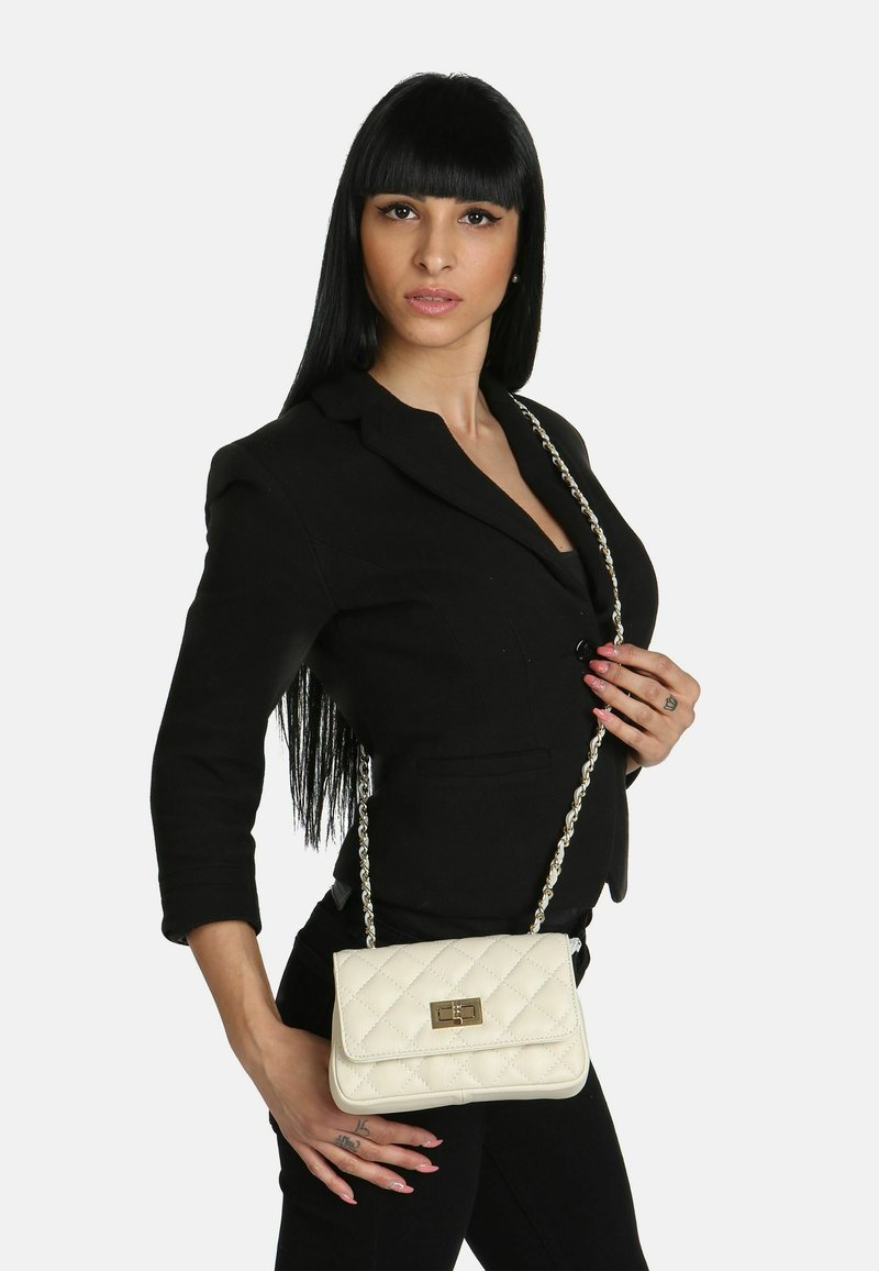 CHICCA BORSE Bandolera - beige
