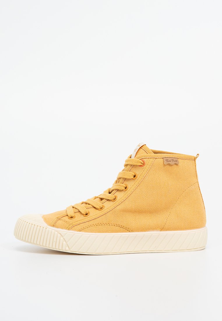 Sneaker high