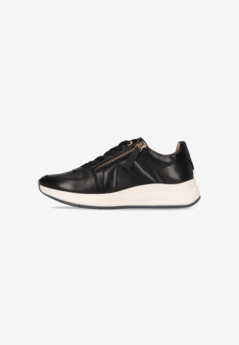 Schwarze Leder-Sneaker mit strukturiertem Finish, weißer Zwischensohle, goldfarbenem Reißverschlussakzent und Schnürdesign. Mit runder Zehenform und gepolsterter Knöchelpartie.