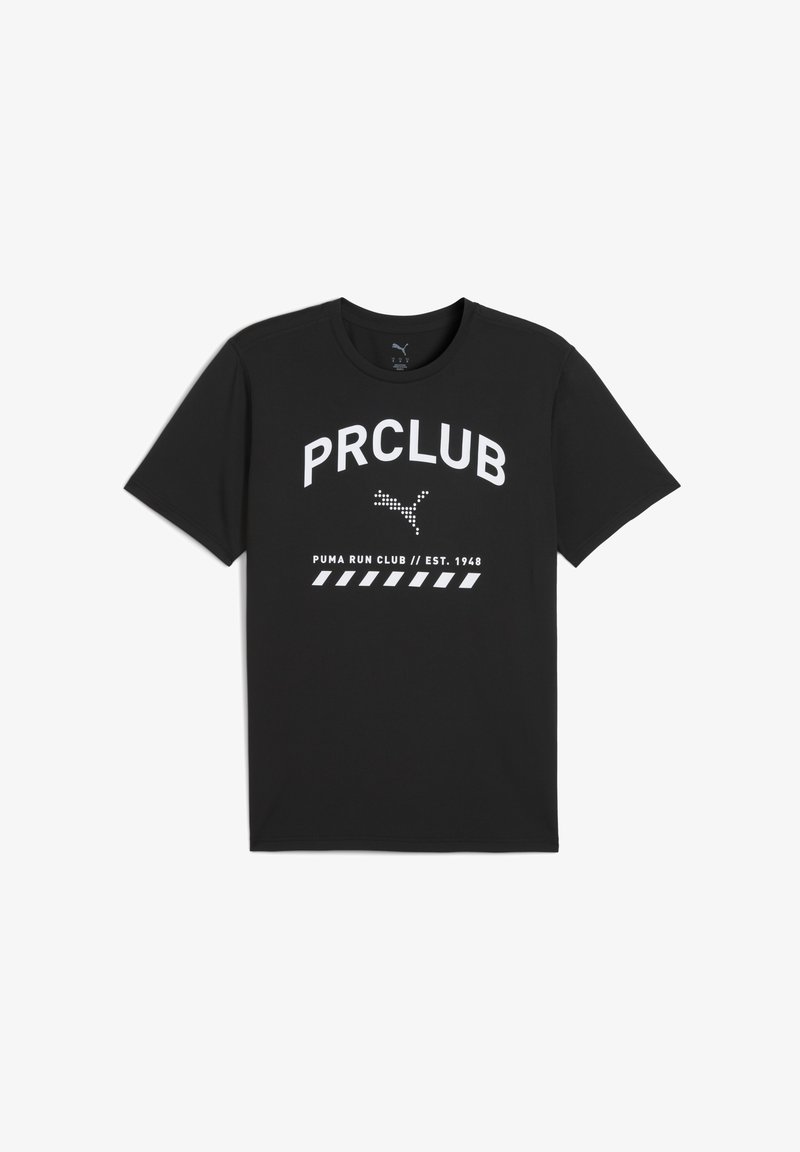 La camiseta negra presenta texto blanco que dice "PRCLUB" y "PUMA RUN CLUB // EST. 1948" con un diseño decorativo debajo.