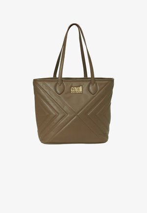 Brązowa skórzana torba typu tote z przeszyciami w jodełkę i złotym logo "Cavalli Class", wyposażona w dwa paski na ramię.