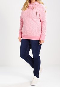 Ragwear Plus Felpa con cappuccio - pink