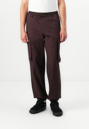 PANTS - Cargohose - bordeaux