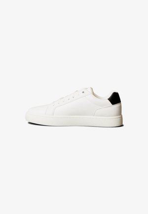 Calvin Klein Jeans CLASSIC CUPSOLE MONO - Tossud - bright white/black