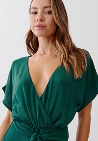 TUSSAH RAVEN - Pajac - emerald