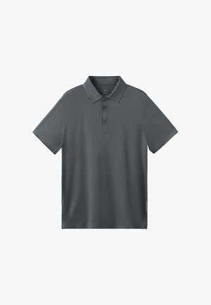 Donkergrijs polohemd met korte mouwen, kraag en drieknops placket, afgebeeld op een witte achtergrond.