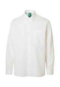 Weißes Langarmhemd mit einem Button-Down-Kragen, dezenten vertikalen Streifen und einer Brusttasche. Baumwollstoff mit regulärer Passform.