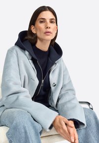 Rich & Royal Winterjacke - skyway blue