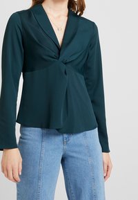 Dorothy Perkins Blůza - green