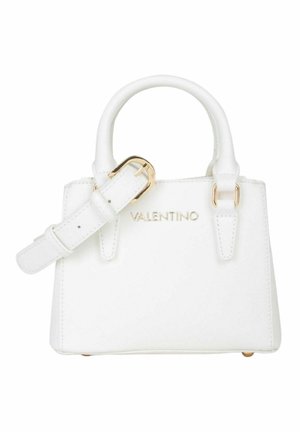 Borsa Valentino bianca con manici superiori, dettaglio fibbia dorata sulla tracolla regolabile e logo del marchio dorato sul davanti.