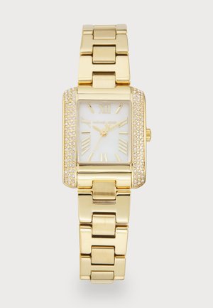 Die goldfarbene rechteckige Uhr verfügt über ein weißes Ziffernblatt mit römischen Ziffern, geschmückt mit Kristallen auf der Lünette und einem massiven Gliederarmband.