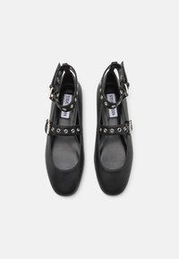 Steve Madden MACBETH - Bailarinas con hebilla - black