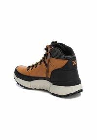 XTI Zapatillas - camel