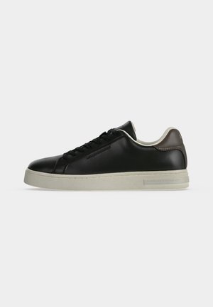 Armani Exchange, LONDON ACTION SNEAKER, brązowy