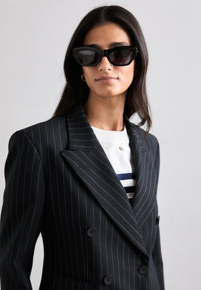 sandro COURBEVOIE - Bleizers - black