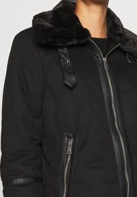 ONLY Veste en similicuir - black
