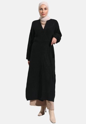 Vest - black