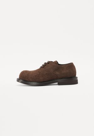 MOSCHINO OLIVER - Smart lace-ups - brown