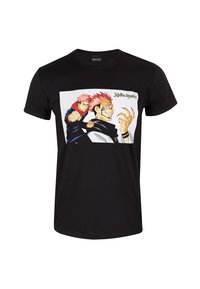 Zwarte katoenen T-shirt met een kleurrafische afbeelding van twee personages uit "Jujutsu Kaisen" met roze haar en verschillende gezichtsuitdrukkingen.