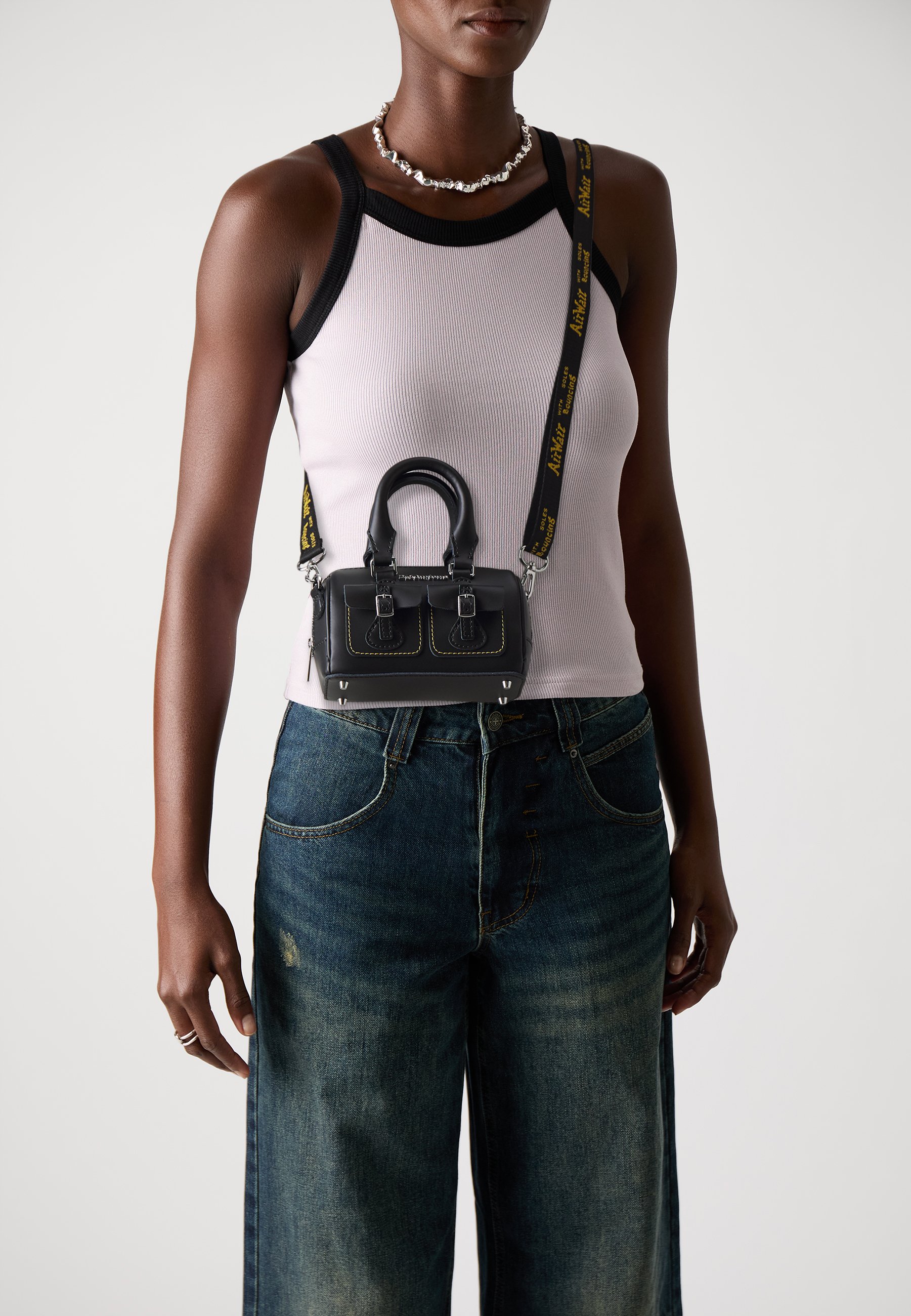 Dr. Martens UNISEX - Torebka/czarny - Zalando.pl