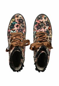 Blumenmuster-Ankle Boots aus schwarzem und mehrfarbigem Stoff, mit braunen Satinbändern, gerafftem Schaft und einem seitlichen Reißverschluss. Ausführliches Blumenmuster.