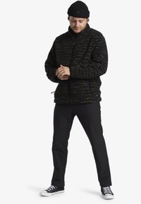 Billabong ADVENTURE DIVISION BARROW-KREMPE FÜR ABYHA - Gorro - black