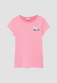 Roze T-shirt met korte mouwen van katoen, met een bloemenborduursel op de linkerborst in witte en blauwe tinten.