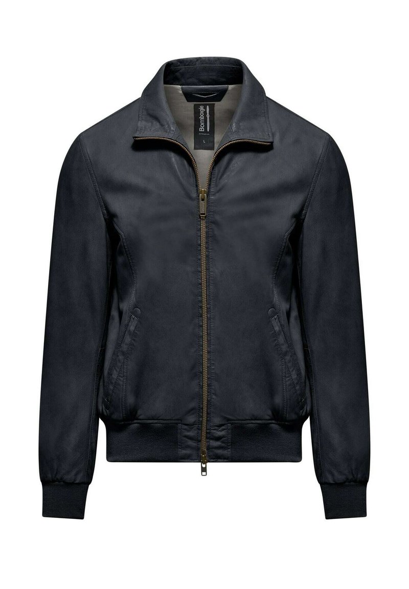 Giacca bomber navy realizzata in tessuto liscio, con zip frontale, colletto rialzato e tasche laterali, rifinita con polsini e orlo a coste.