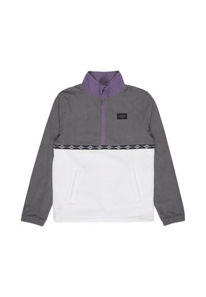 Trui met lange mouwen en halve rits, met een grijs bovenstuk, witte fleece onderaan, paarse kraag en decoratieve zwart-witte horizontale bies over de borst.