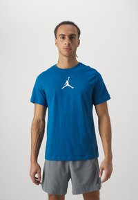 Jordan JUMPMAN SHORT SLEEVE CREW - Sportfelső - industrial blue/sail