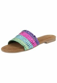 Sandalia plana con suela marrón y tira trenzada multicolor que presenta rayas verdes, azules, rosas y moradas.