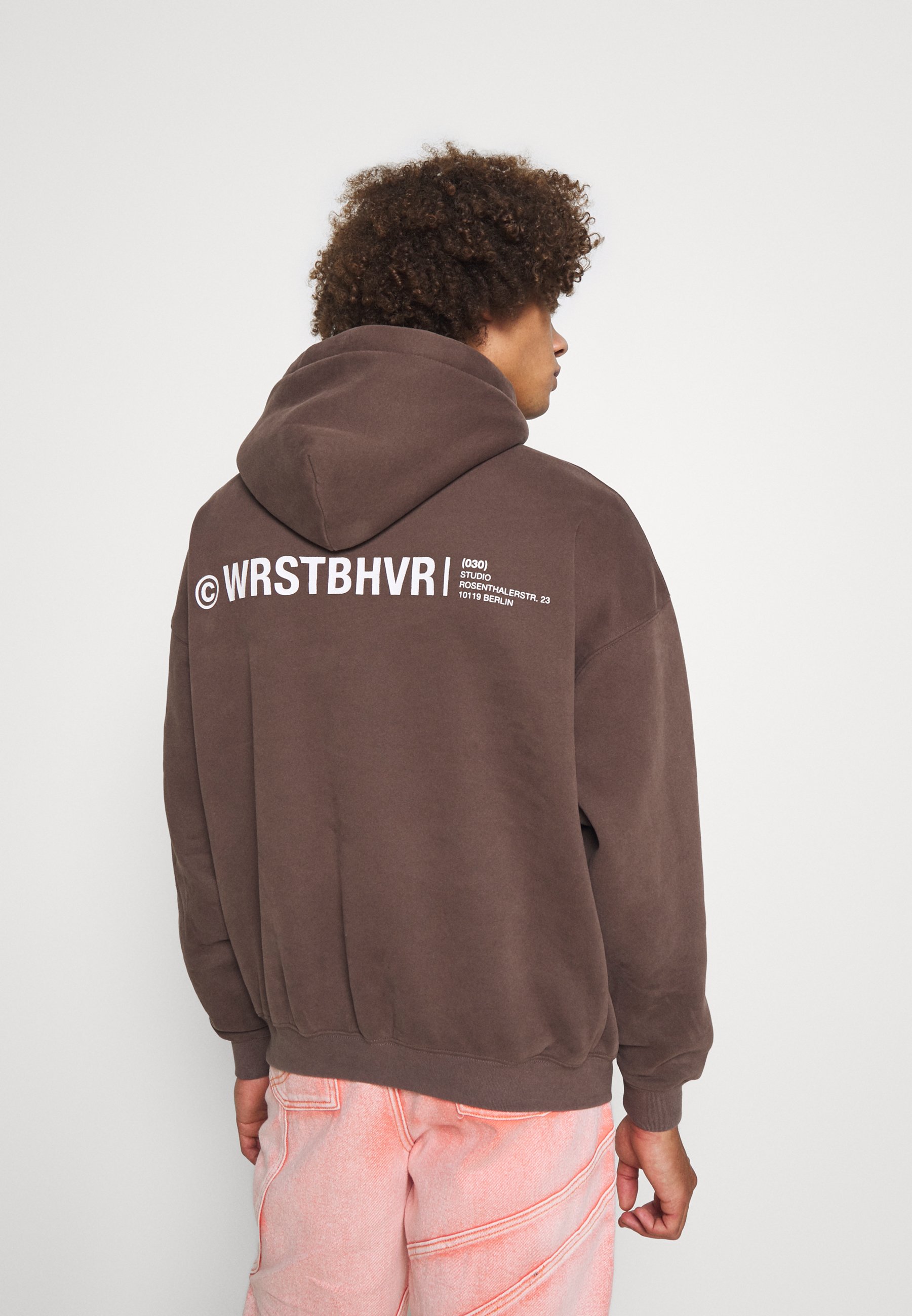 WRSTBHVR WARREN HOODIE UNISEX - Hoodie - choc/dark brown - Zalando.co.uk