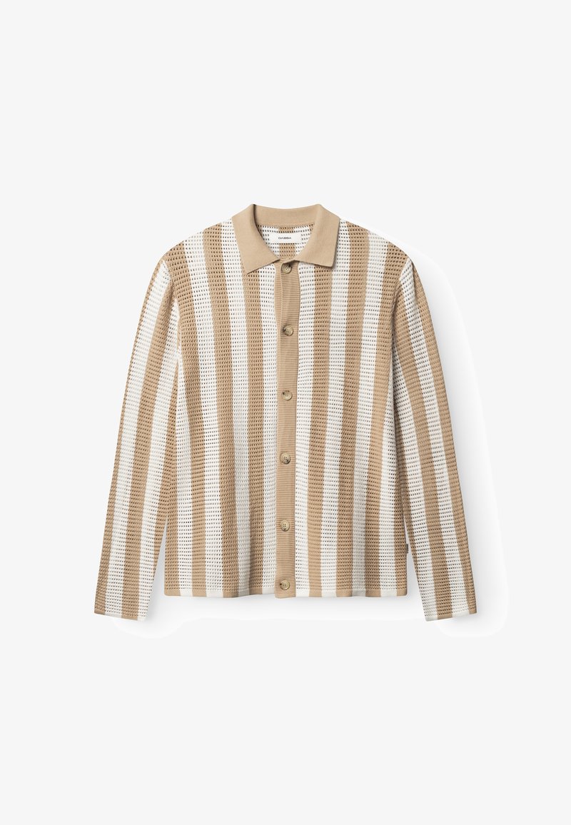 Herre cardigan med lange ermer, strikket i beige og hvite vertikale striper, med knapper foran og krage, vist på hvit bakgrunn.