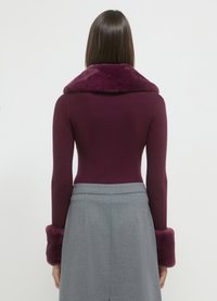 Calliope COLLETTO E POLSINI EFFETTO - Cardigan - viola