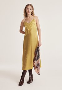 Odd Molly GINA - Dnevna haljina - fair yellow